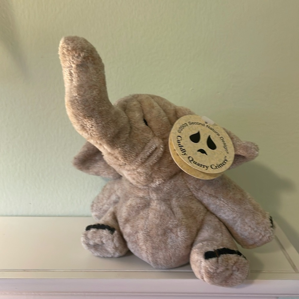 2003 Cuddly Quarry Critters Elephant